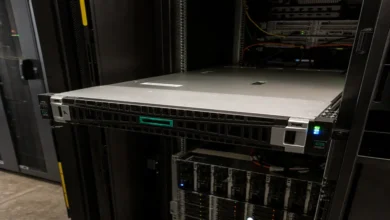 تحلیل تأثیر خاصیت Secure Boot در کاهش حملات بوتکیت در محیطهای سروری