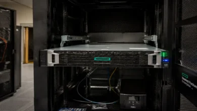 تحلیل تاثیر تغییرات تنظیمات DNS بر عملکرد وب‌سایت‌های پرازدحام